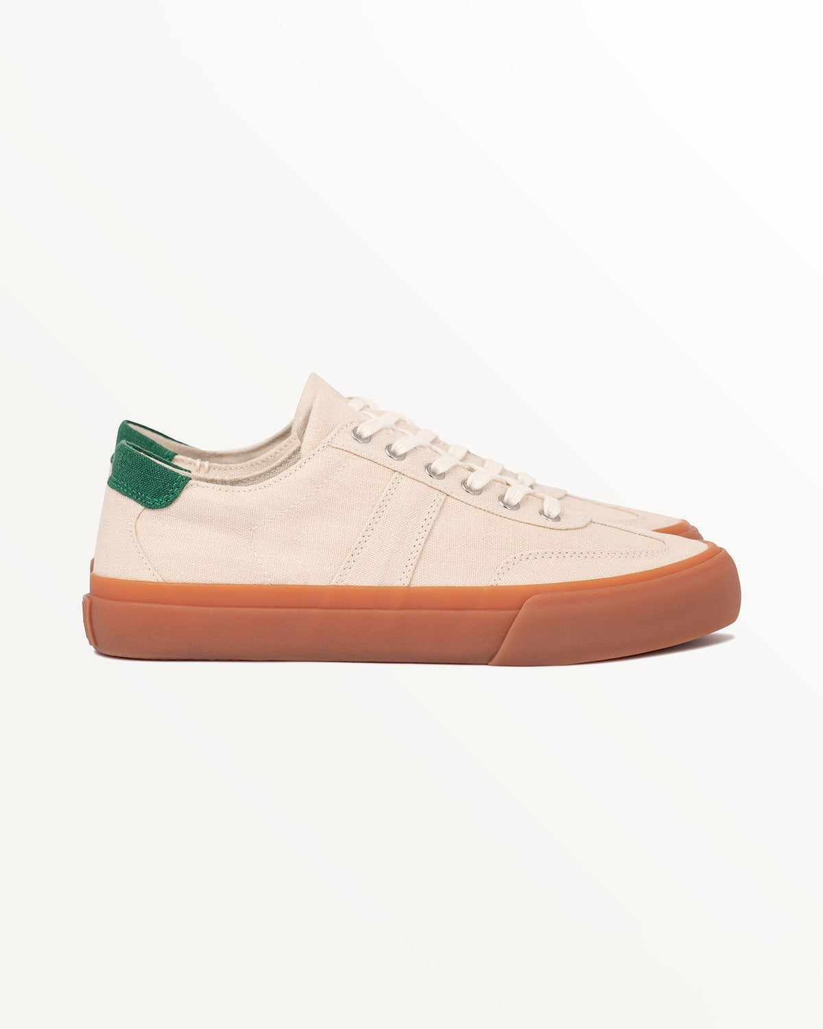 Veld Hemp Ecru/Sage trainer, side view with green heel tab and natural gum rubber sole
