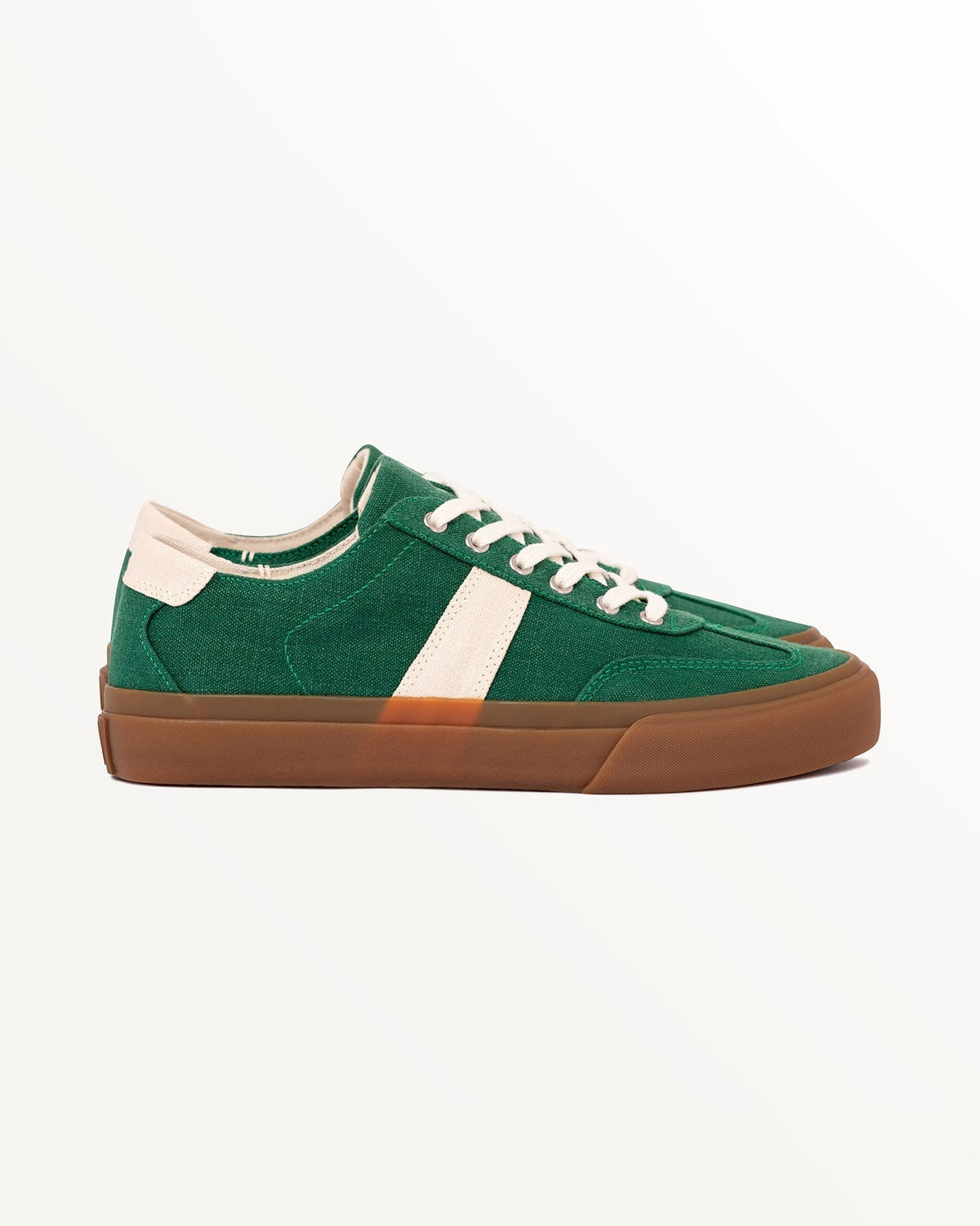 Veld Hemp Sage/Ecru trainer, side view with ecru stripe and natural gum rubber sole